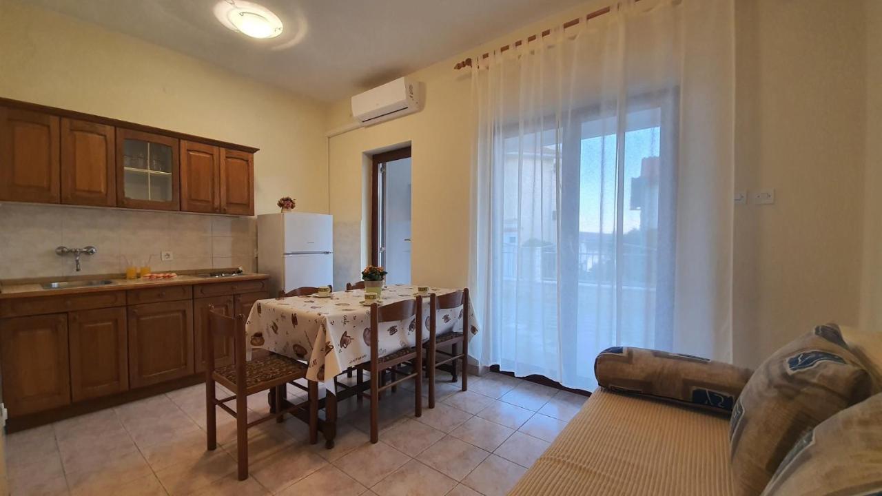 Apartmani Anita Zaboric Ngoại thất bức ảnh